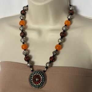 P2- NWOT Multi-Color Chunky Boho Necklace Pendant Beaded Necklace